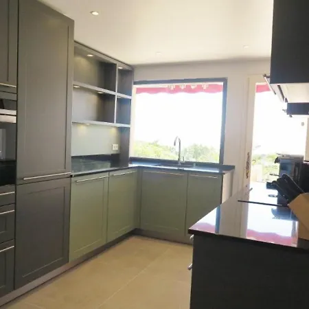 Pour 8 Pers Avec Piscine Et Terrasse, - Fr-1-726-18